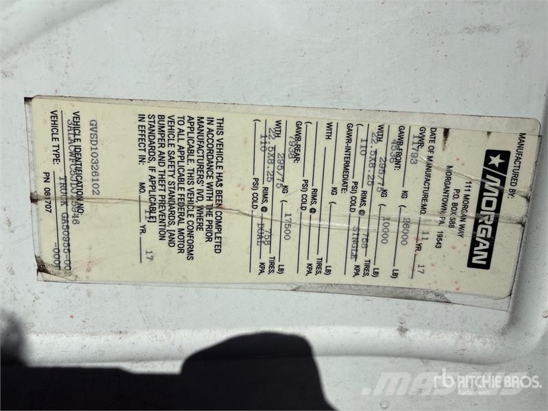 Freightliner M2 106 4x2 Moving Van Truck Camiões de caixa fechada