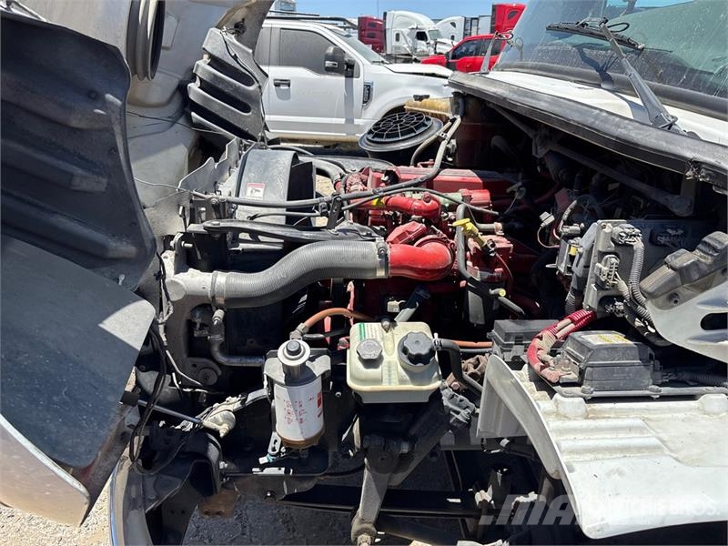 Freightliner M2 106 4x2 Extended Cab Rollback Truck Recovery vehicles