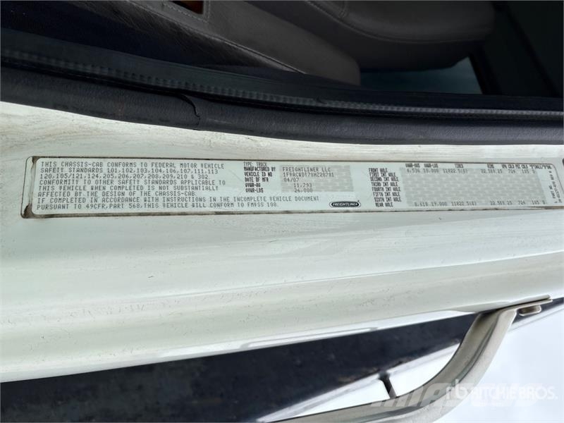 Freightliner M2 106 4x2 Rollback Truck Pagalbos kelyje automobiliai