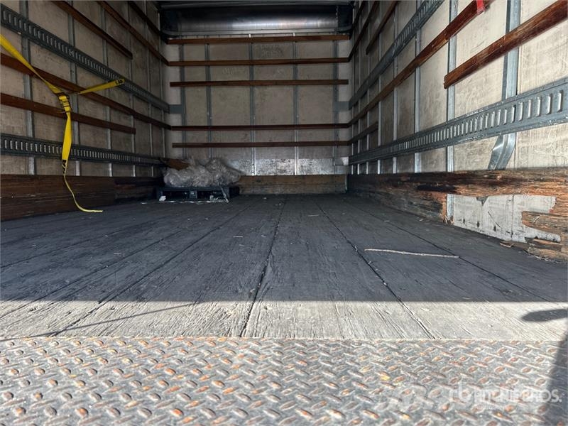 Freightliner M2 106 4x2 Van Truck Furgons
