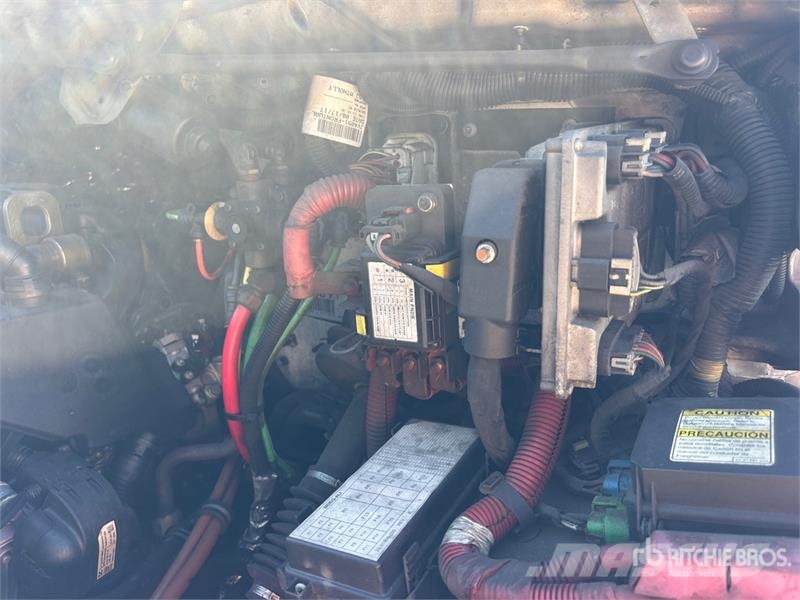 Freightliner M2 106 4x2 Van Truck Sanduk kamioni