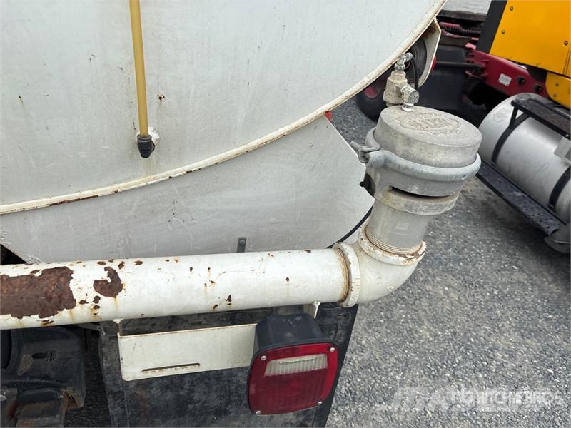 Freightliner M2 106 4x2 Water Truck Wassertanker