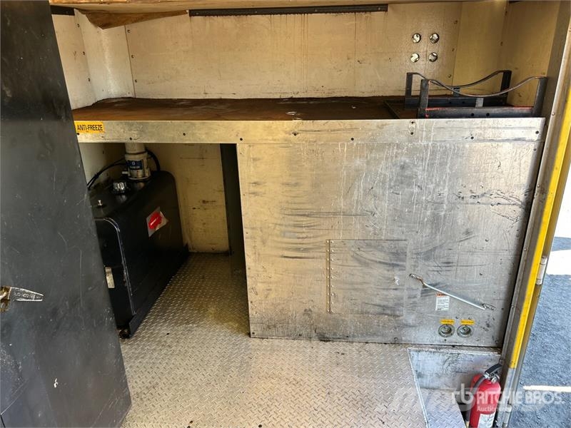 Freightliner M2 106 4x2 Van Truck Box body trucks
