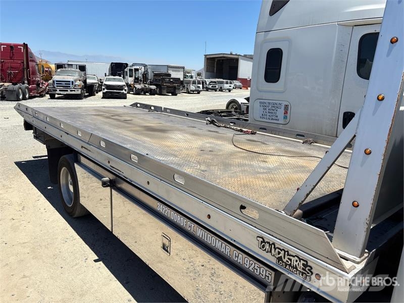 Freightliner M2 106 4x2 Extended Cab Rollback Truck Recovery vehicles