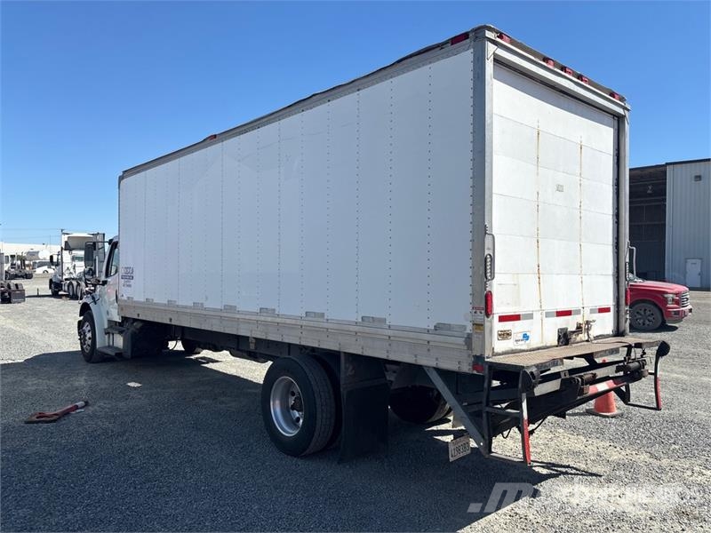 Freightliner M2 106 4x2 Van Truck Kofferaufbau