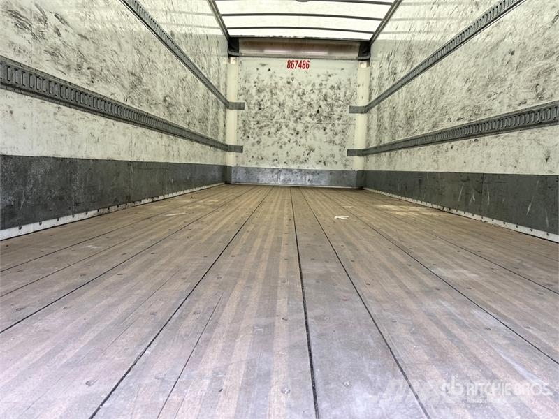 Freightliner M2 106 4x2 Van Truck (Inoperable) ボックスボディー、ウイング、箱車