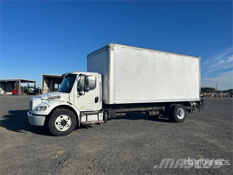 Freightliner M2 106 4x2 Van Truck Furgons