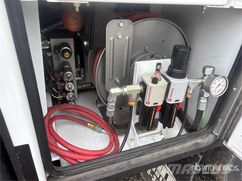 Freightliner M2 106 4x2 Service Truck Onderhoud voertuigen