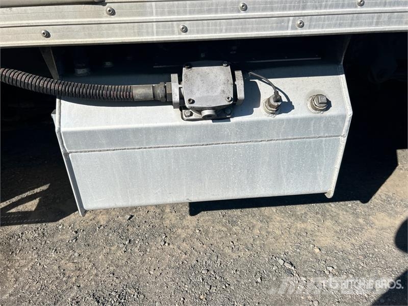 Freightliner M2 106 4x2 Mobile Shredding Truck Drugi tovornjaki