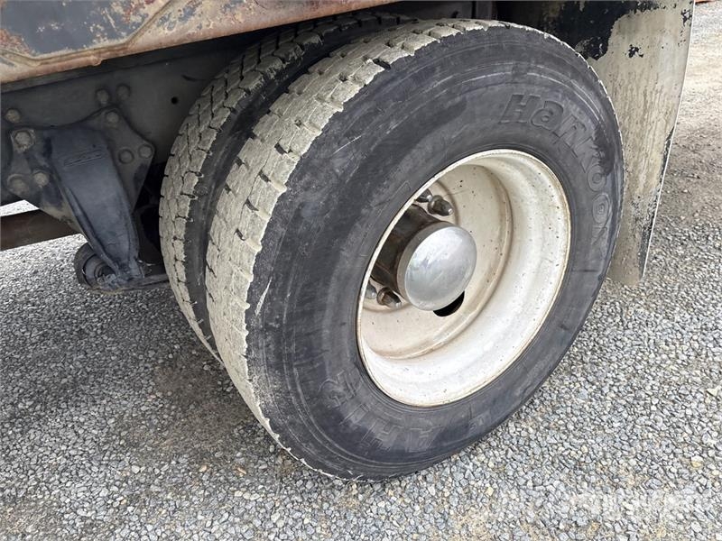 Freightliner M2 106 4x2 Rollback Truck Pagalbos kelyje automobiliai
