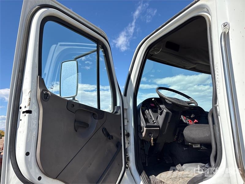 Freightliner M2 106 4x2 S/A Dump Truck Kiper tovornjaki