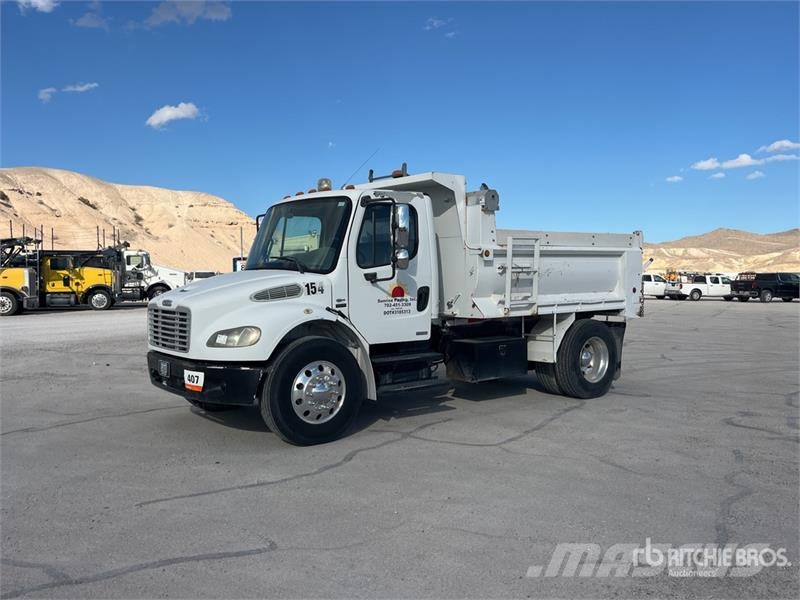 Freightliner M2 106 4x2 S/A Dump Truck Самосвал