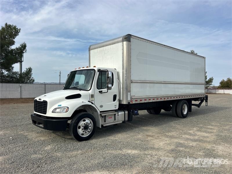 Freightliner M2 106 4x2 Van Truck 貨箱式卡車
