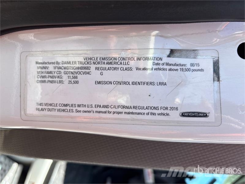 Freightliner M2 106 4x2 Extended Cab Rollback Truck Recovery vehicles