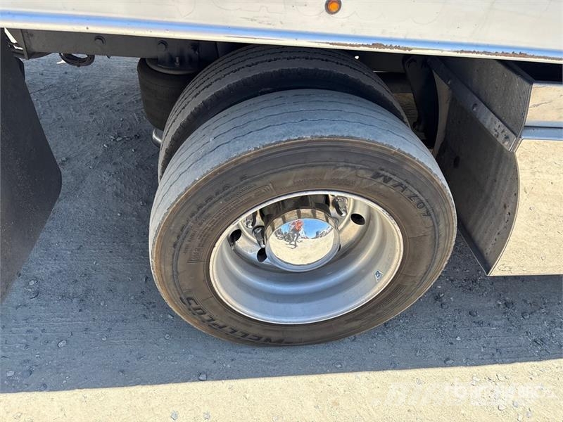 Freightliner M2 106 4x2 Extended Cab Rollback Truck Recovery vehicles