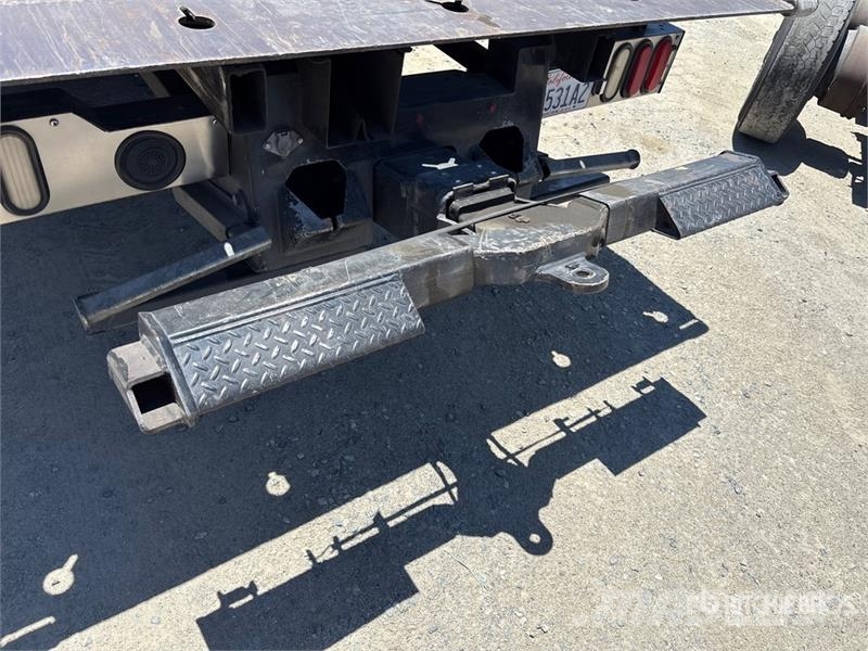 Freightliner M2 106 4x2 Extended Cab Rollback Truck Recovery vehicles