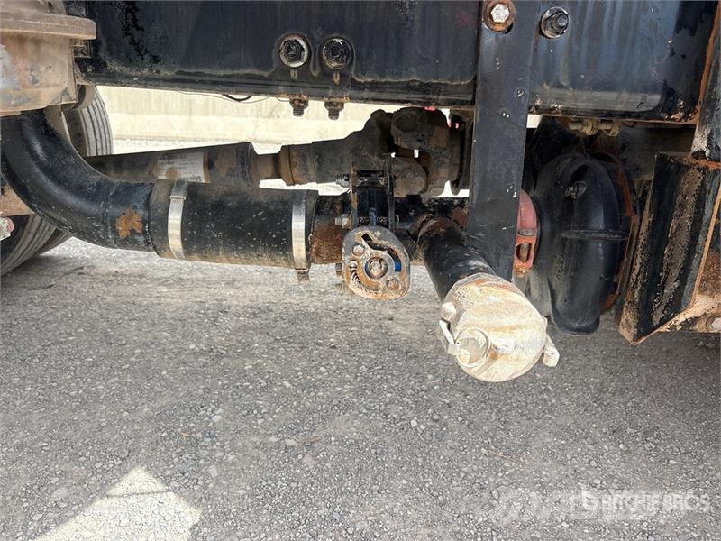 Freightliner M2 106 4x2 Water Truck Wassertanker