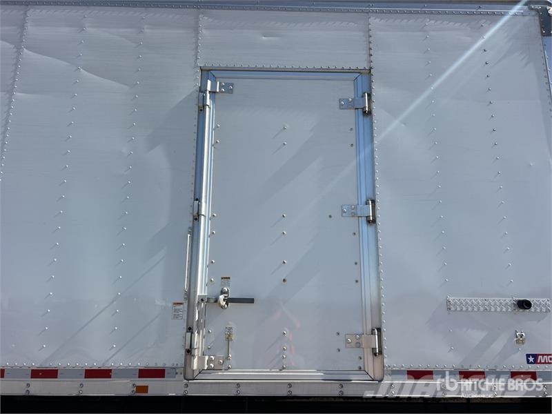 Freightliner M2 106 4x2 Van Truck (Inoperable) Camiones caja cerrada