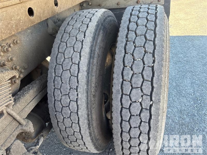 Freightliner M2 106 6x4 Dump Truck Kiper tovornjaki