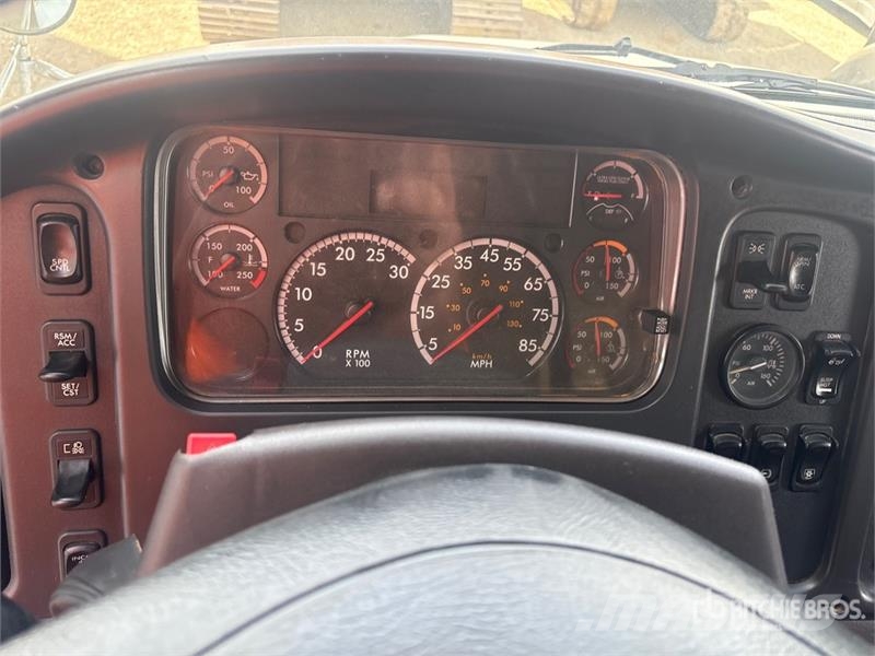Freightliner M2 106 6x4 T/A Dump Truck 덤프 트럭