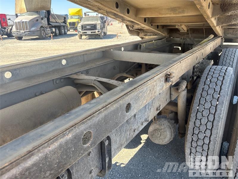 Freightliner M2 106 6x4 Dump Truck Kiper tovornjaki
