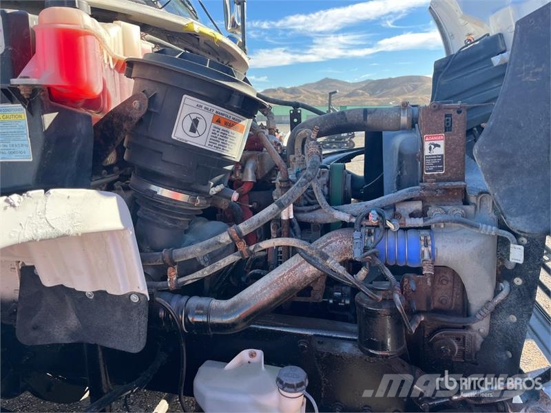 Freightliner M2 106 6x4 Water Truck Su tankerleri