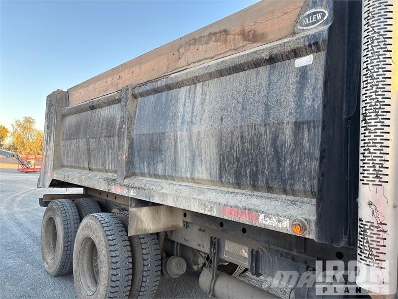 Freightliner M2 106 6x4 Dump Truck Kiper tovornjaki