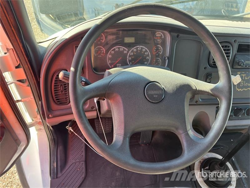 Freightliner M2 106 6x4 Water Truck Su tankerleri