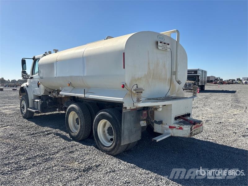 Freightliner M2 106 6x4 Water Truck صهاريج مياه