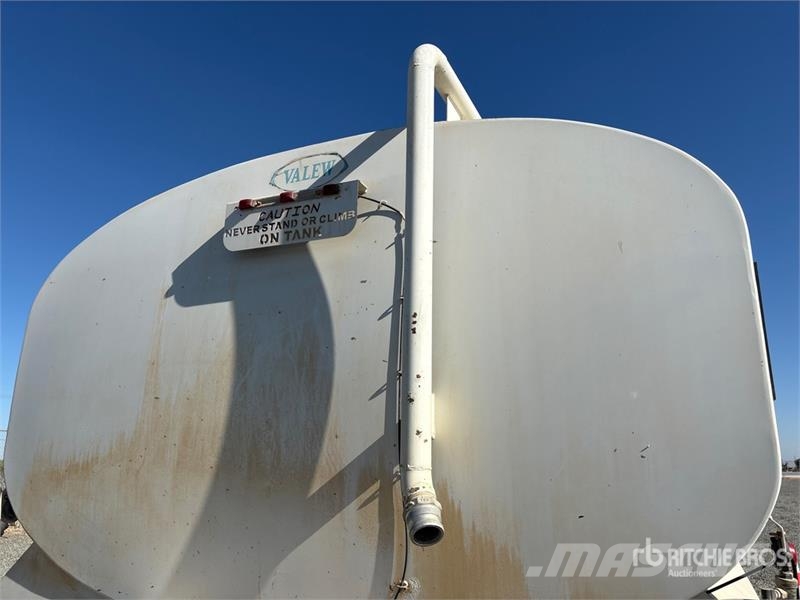 Freightliner M2 106 6x4 Water Truck صهاريج مياه