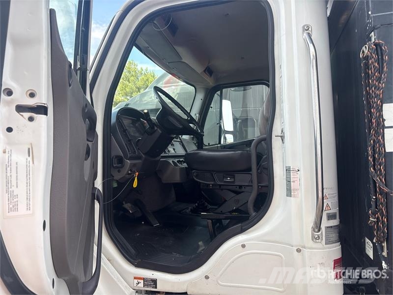 Freightliner M2 106 6x4 T/A Dump Truck 덤프 트럭