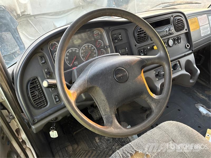 Freightliner M2 106 6x4 Water Truck Cisterny na vodu