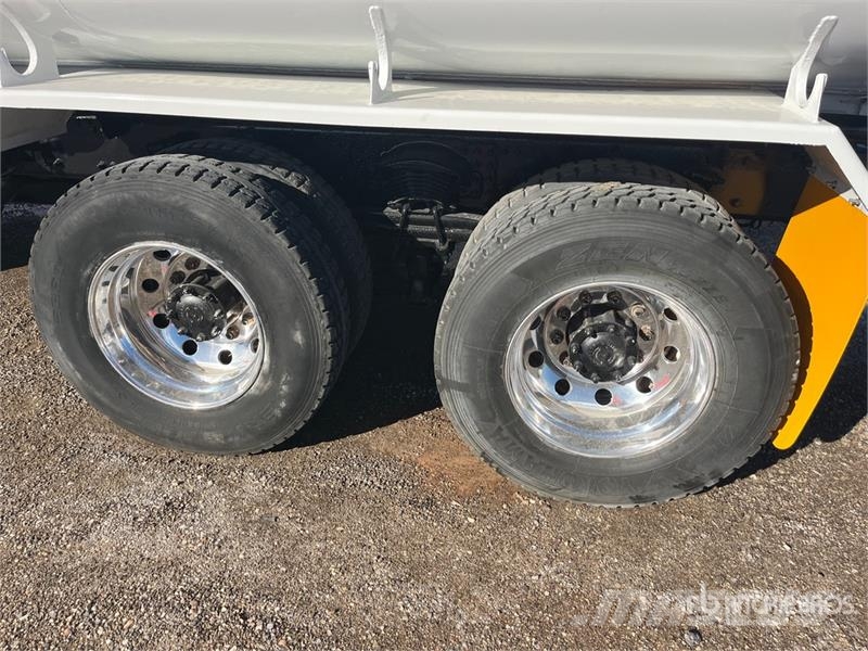 Freightliner M2 106 6x4 Water Truck Su tankerleri