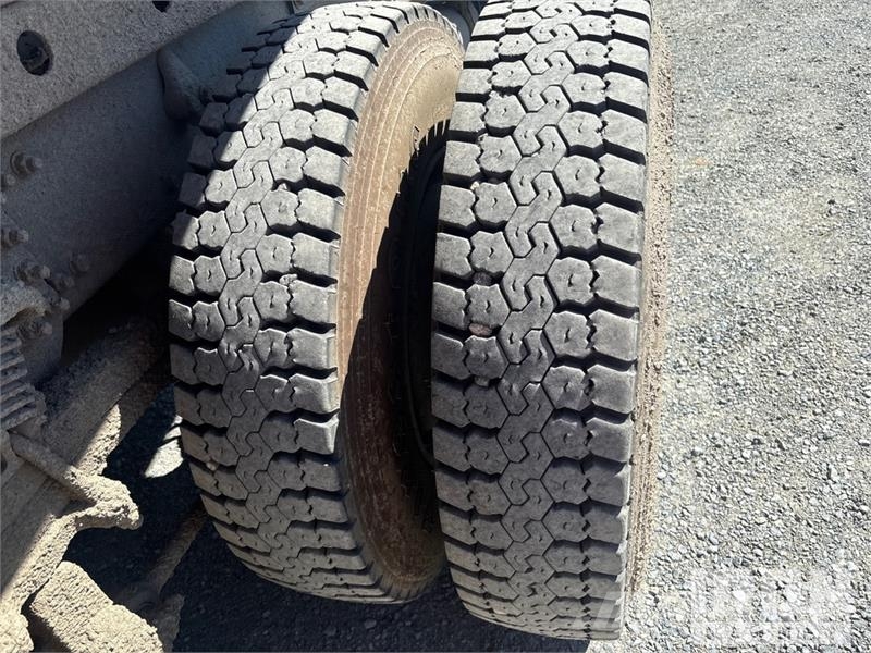 Freightliner M2 106 6x4 Dump Truck Kiper tovornjaki