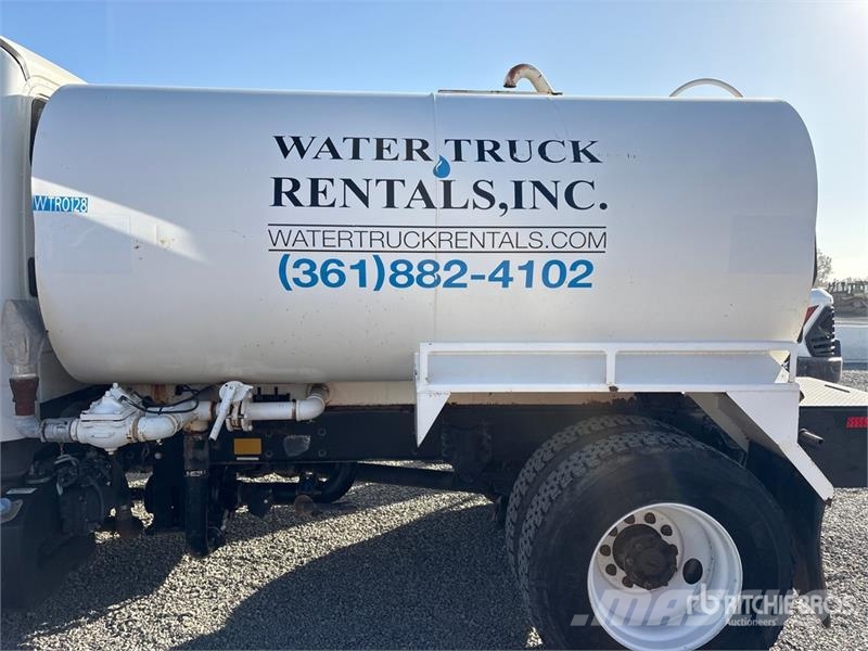 Freightliner M2 106 Water Truck Поливальні машини