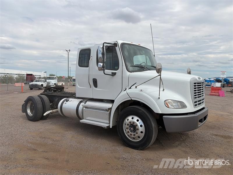 Freightliner M2 112 Sattelzugmaschinen