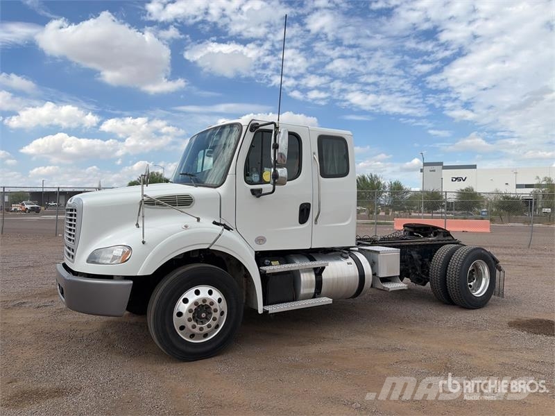 Freightliner M2 112 Sattelzugmaschinen