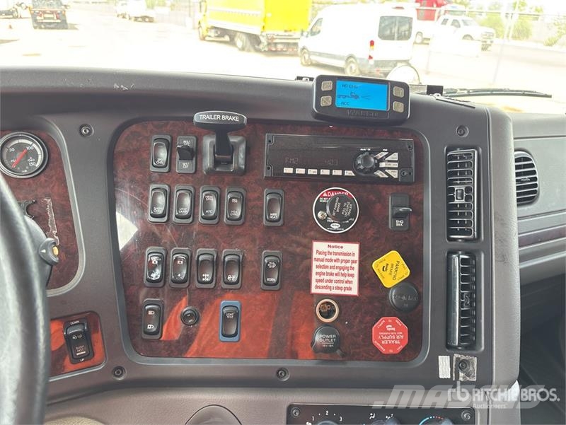 Freightliner M2 112 Tracteur routier