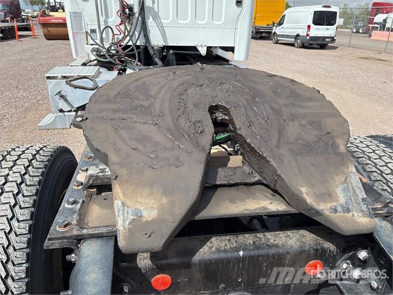 Freightliner M2 112 Tracteur routier