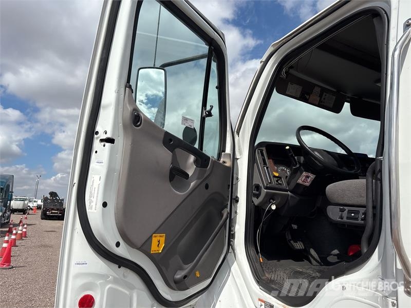 Freightliner M2 112 Tracteur routier