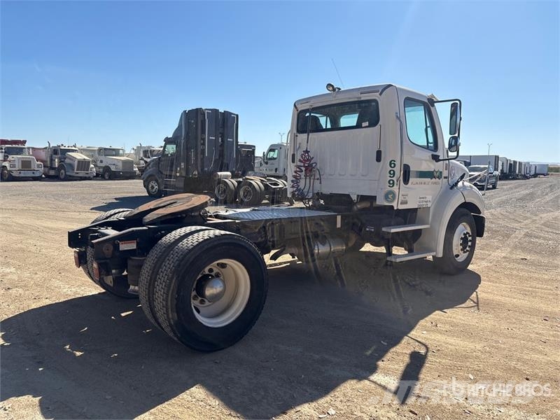 Freightliner M2 112 Camiones tractor