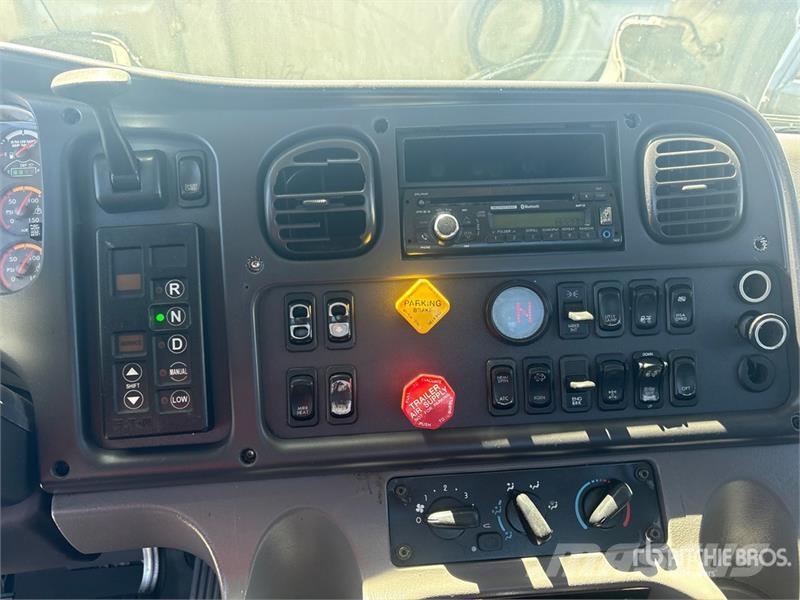Freightliner M2 112 Prime Movers