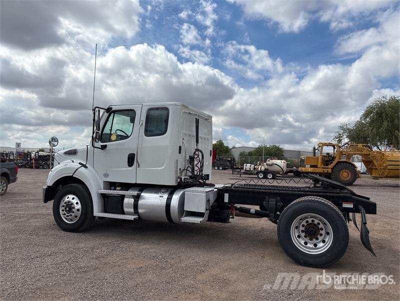 Freightliner M2 112 Tracteur routier