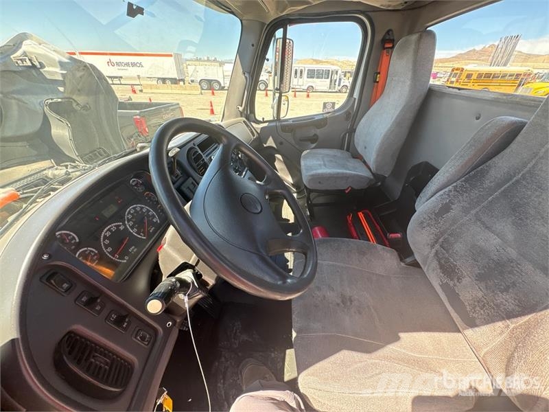 Freightliner M2 112 Prime Movers