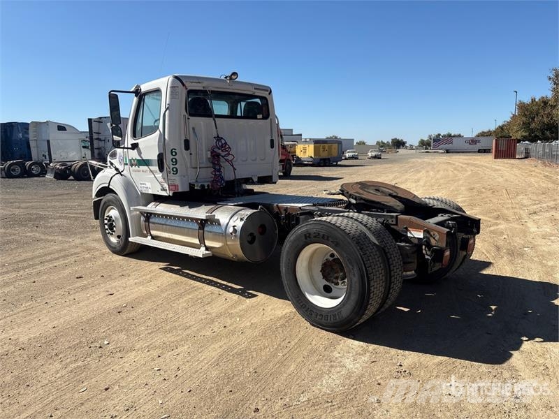 Freightliner M2 112 Camiones tractor