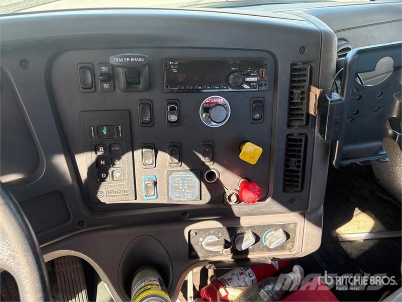 Freightliner M2 112 Camiones tractor