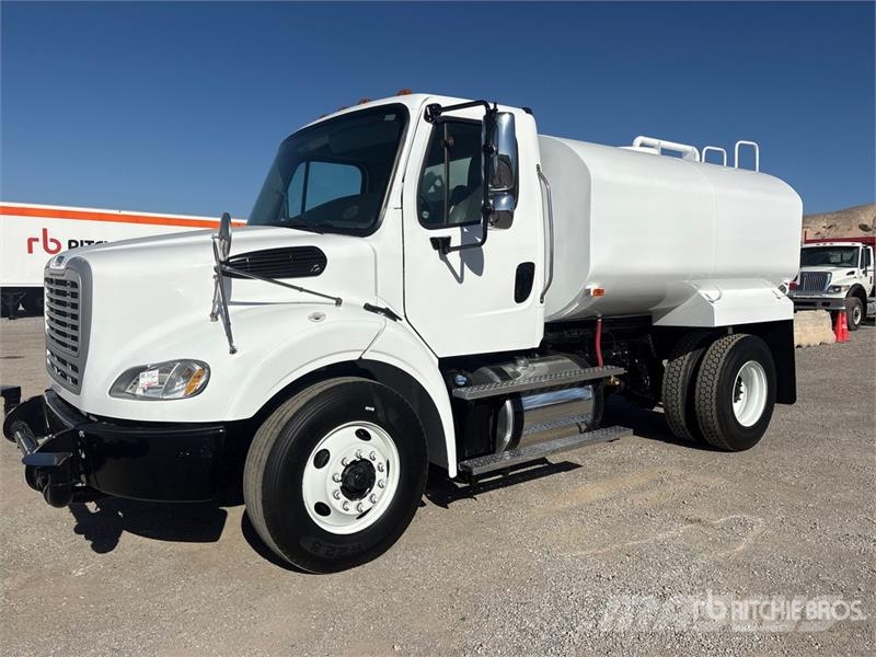 Freightliner M2 112 2500 gal 4x2 Water Truck Water bowser
