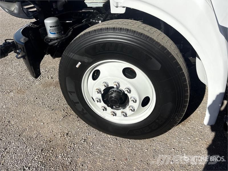 Freightliner M2 112 2500 gal 4x2 Water Truck Water bowser