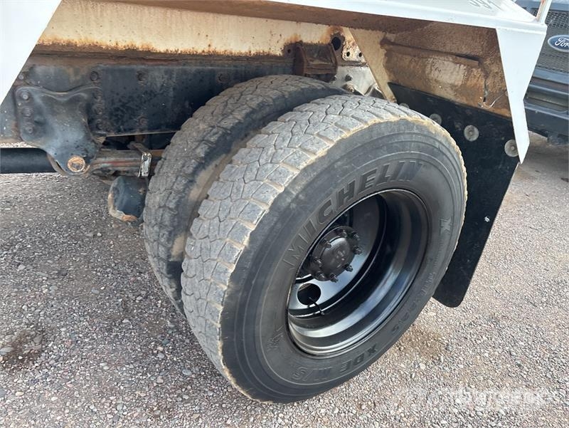 Freightliner M2 2000 gal 4x2 Water Truck Wassertanker