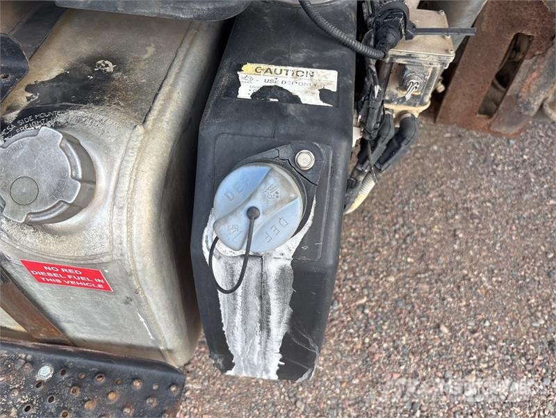 Freightliner M2 2000 gal 4x2 Water Truck Wassertanker